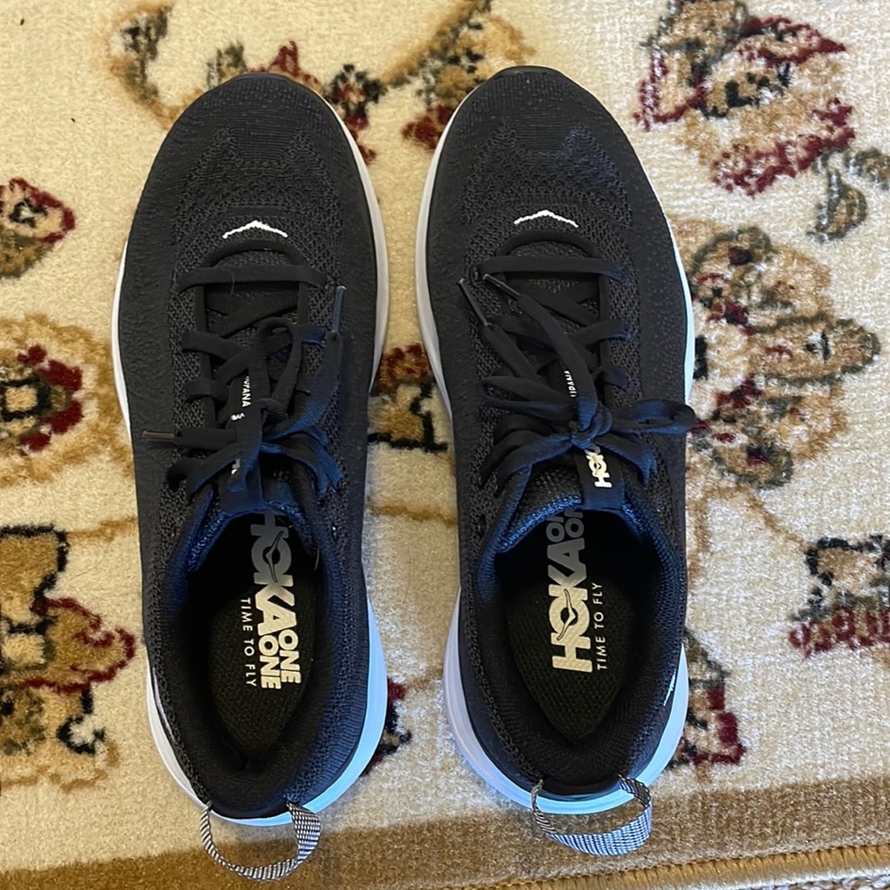 Hoka Hupana